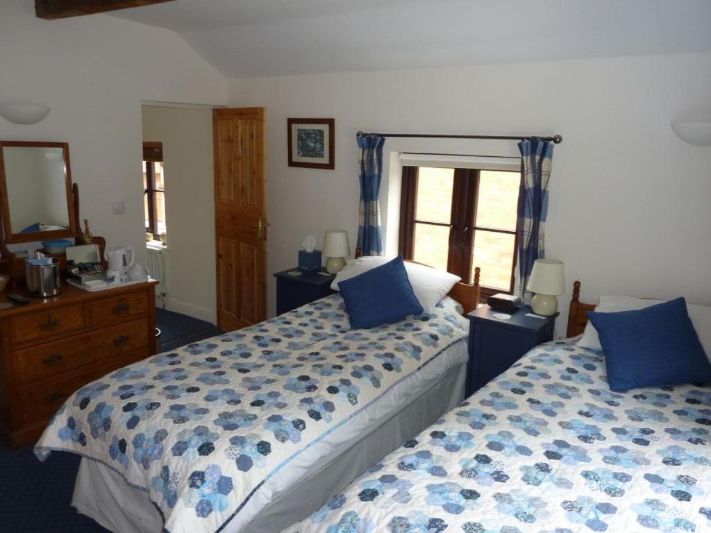 Shepherds Row Bed And Breakfast West Haddon Room photo